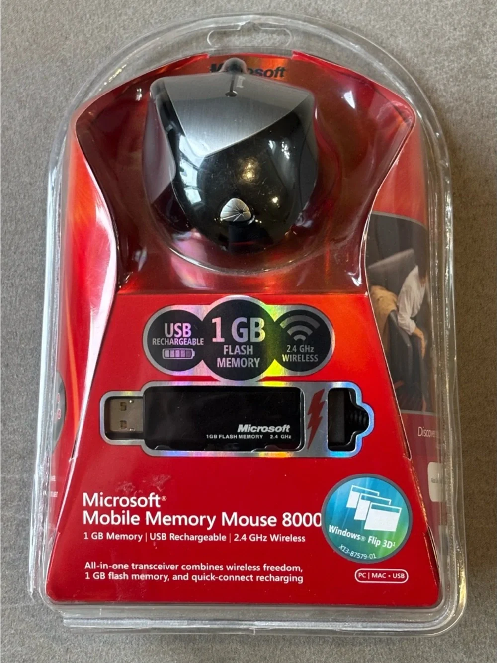 Microsoft Mobile Memory Mouse 8000 vintage 2007 NEW IN PACKAGE